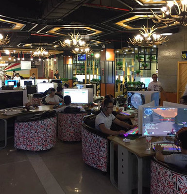 二連浩特市積極推進網吧連鎖整合工作，提升經營管理服務水平